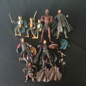 Lord of the Rings Action Figure Set - Lot of 8 LotR Figures